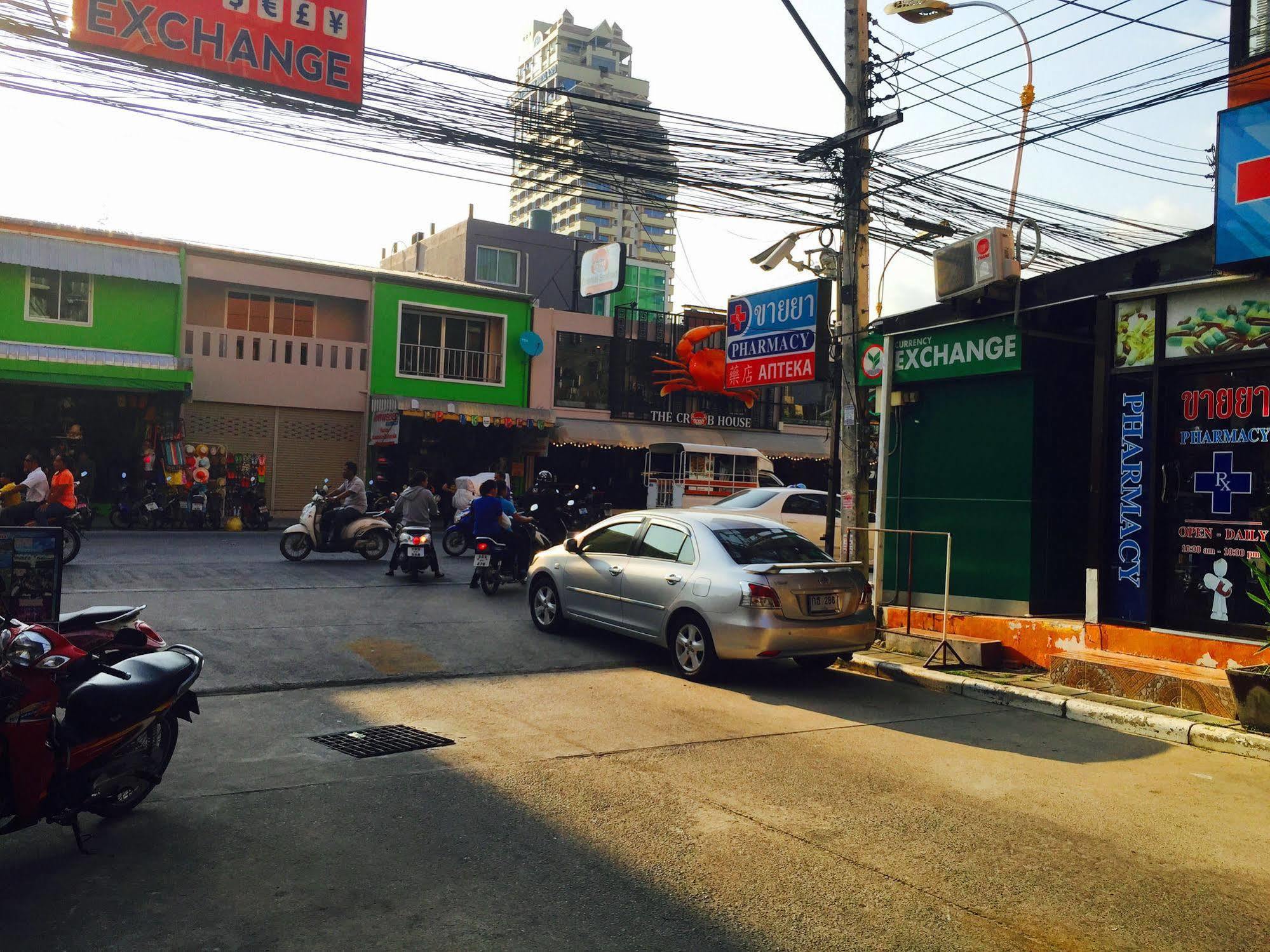 Patong 贝内蒂旅舍酒店 外观 照片